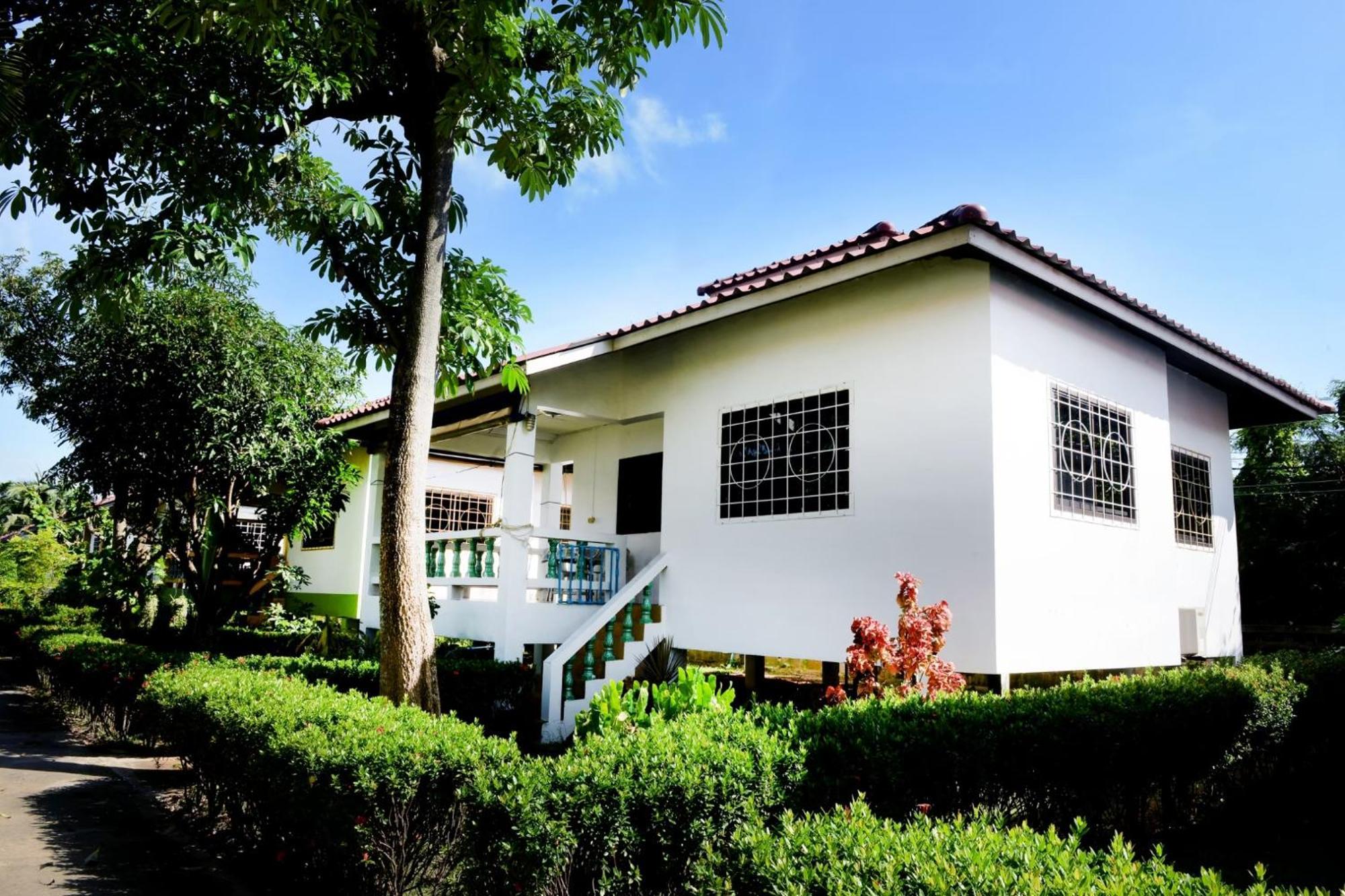 Sunrise Beach Villa Surat Thani Extérieur photo