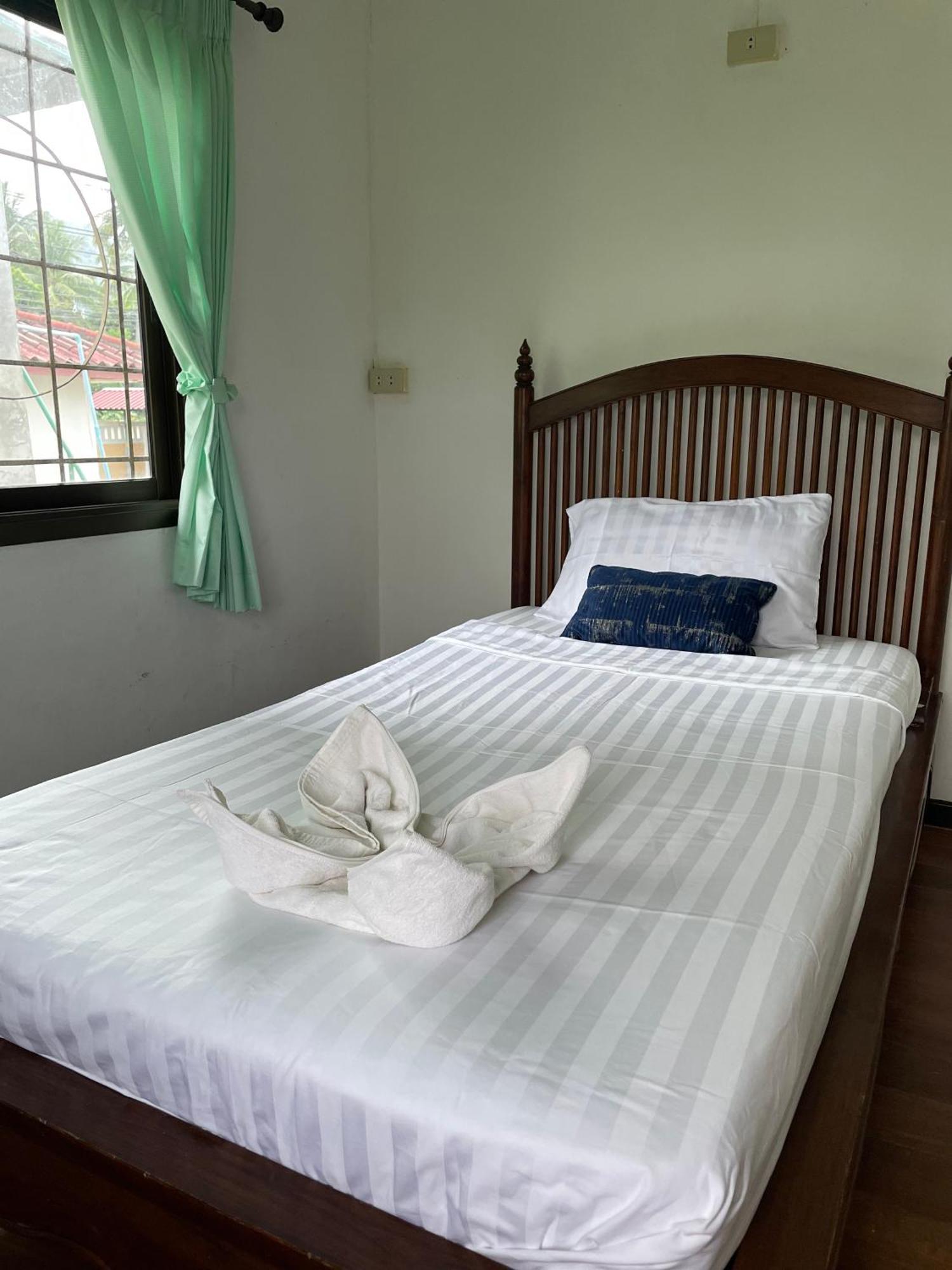 Sunrise Beach Villa Surat Thani Chambre photo